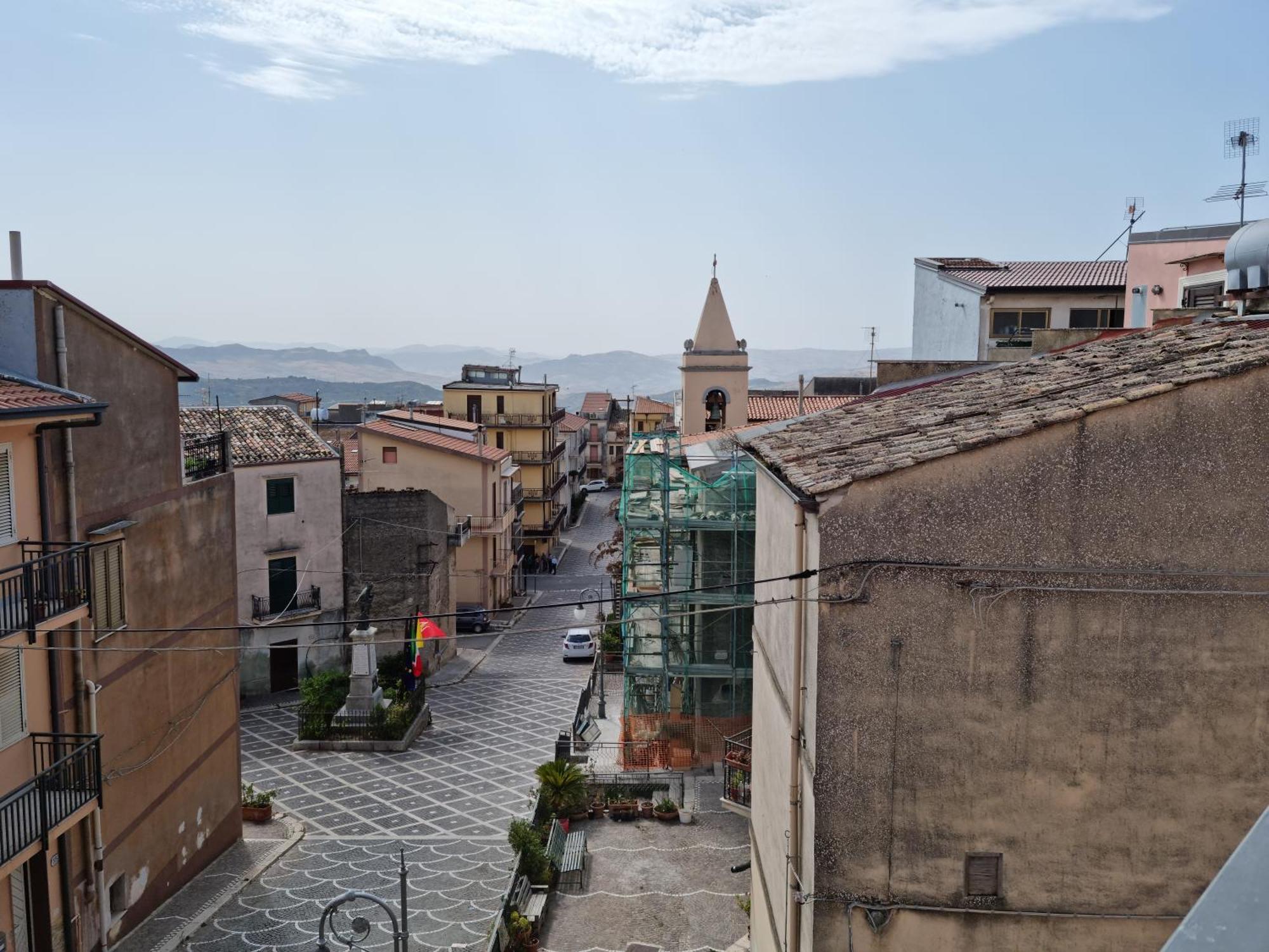 Casa Di Mamma Apartman Godrano Kültér fotó